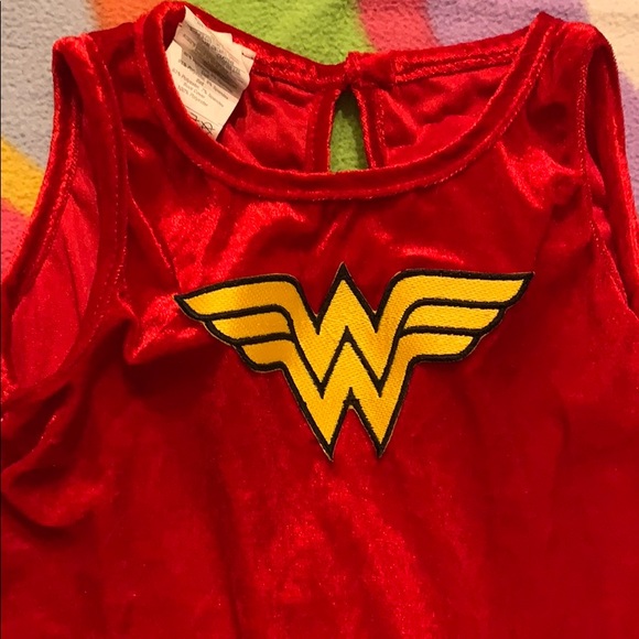 Wonder Woman Kids Costume - Picture 2 of 4